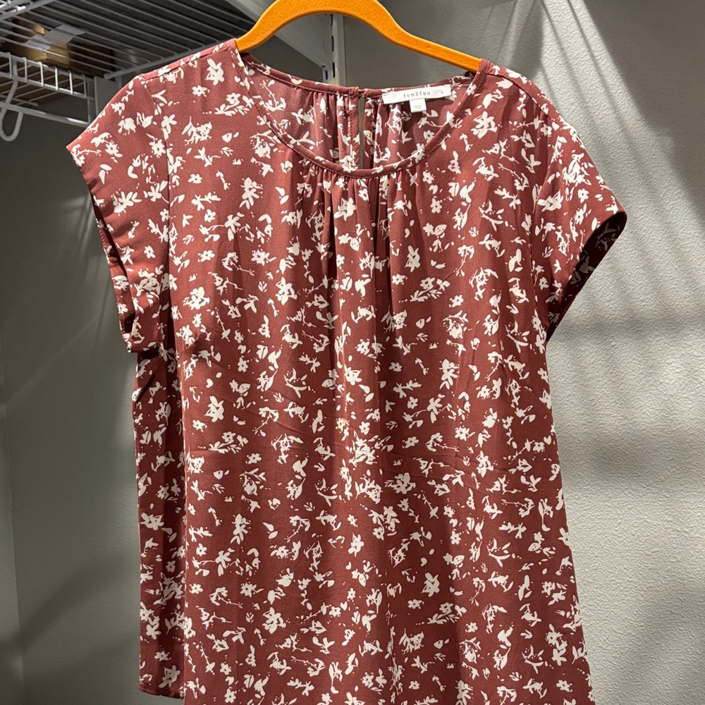 Fun 2 Fun Maroon Floral Blouse